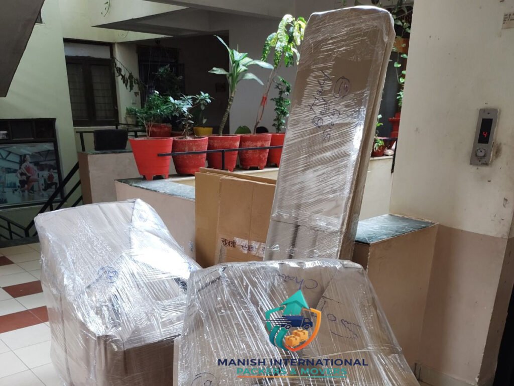 manish international packers and movers packing pics